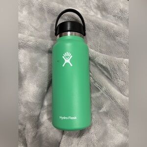 Green Hydro flask